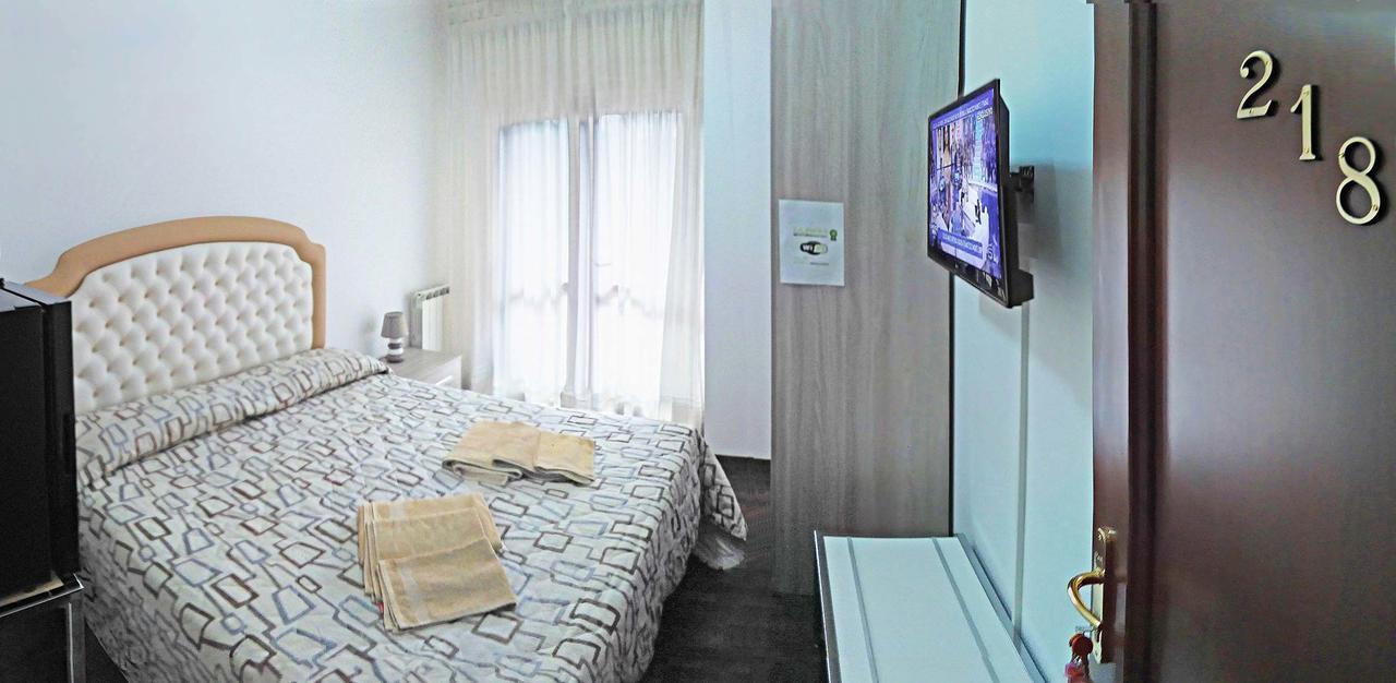 La Fiera Guesthouse Fiumicino Dış mekan fotoğraf