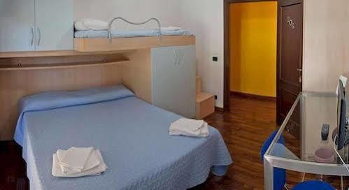 La Fiera Guesthouse Fiumicino Dış mekan fotoğraf